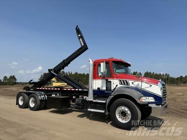 Mack GRANITE Furgoni altro