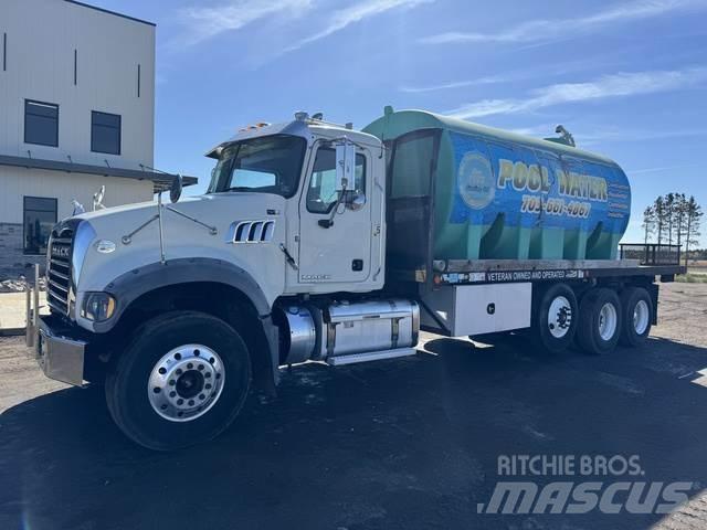 Mack GRANITE Furgoni altro