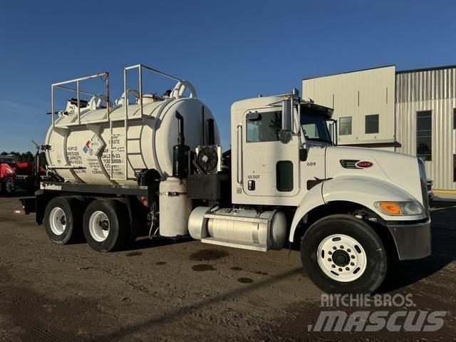 Peterbilt 335 Furgoni altro