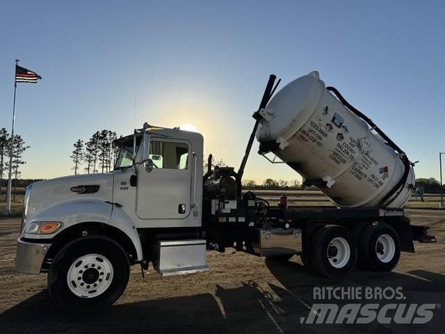 Peterbilt 335 Furgoni altro