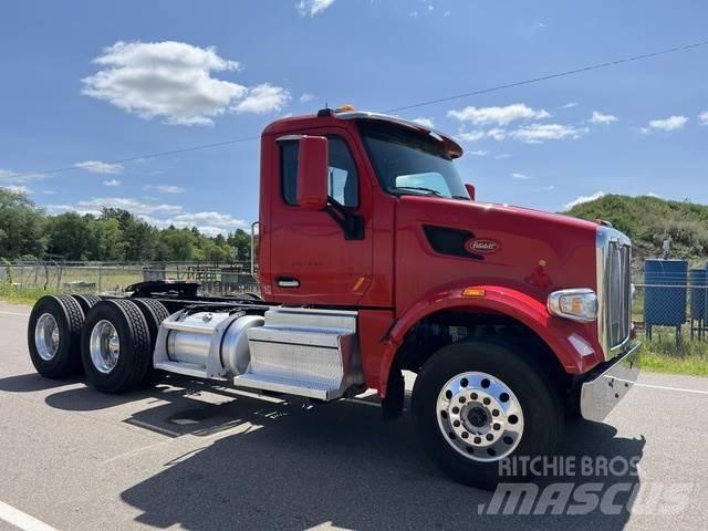 Peterbilt 567 Furgoni altro