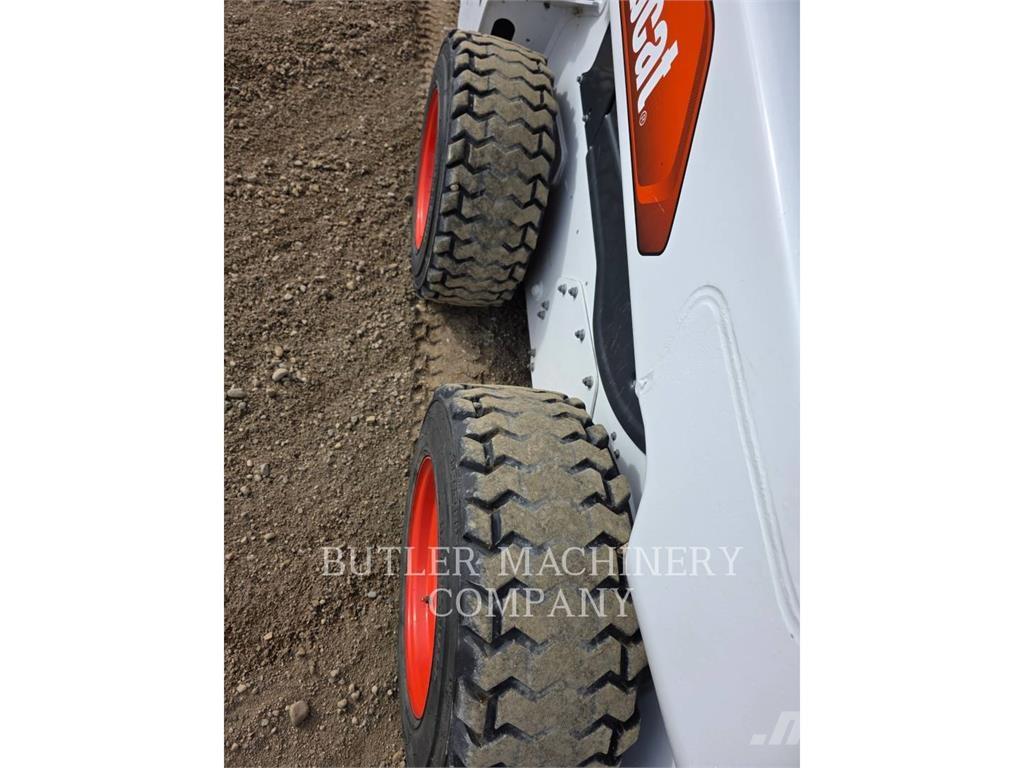 Bobcat S66 Mini Pale Gommate