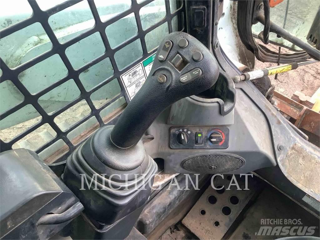 Bobcat T770 Mini Pale Gommate