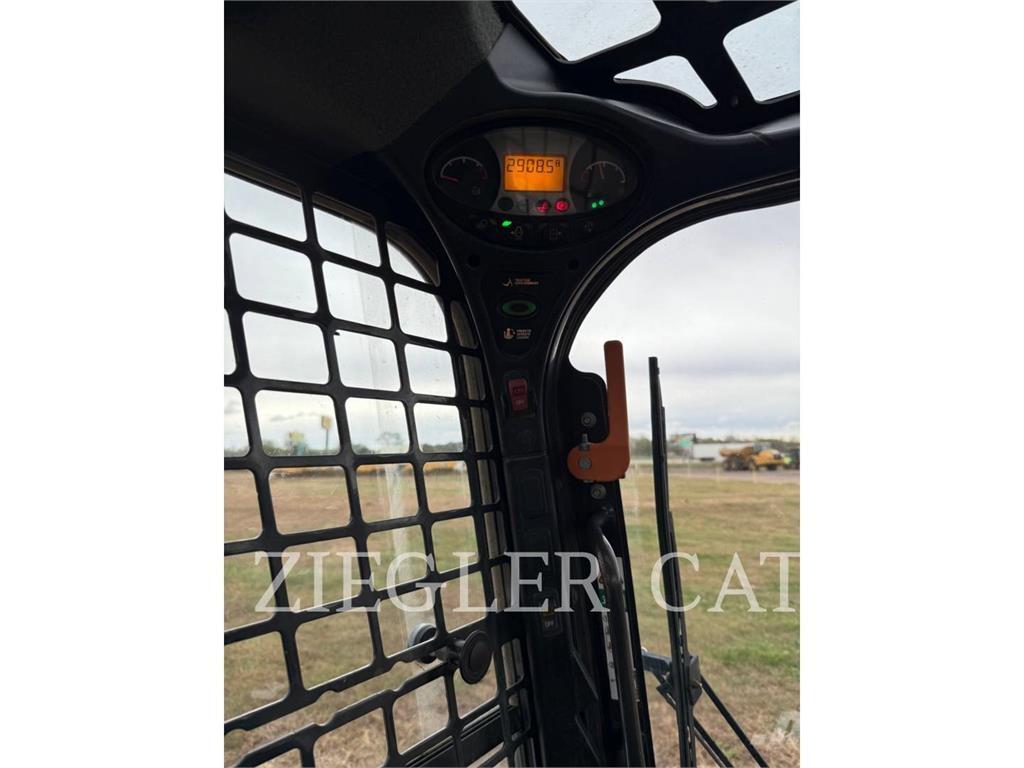 Bobcat T770 Pale cingolate