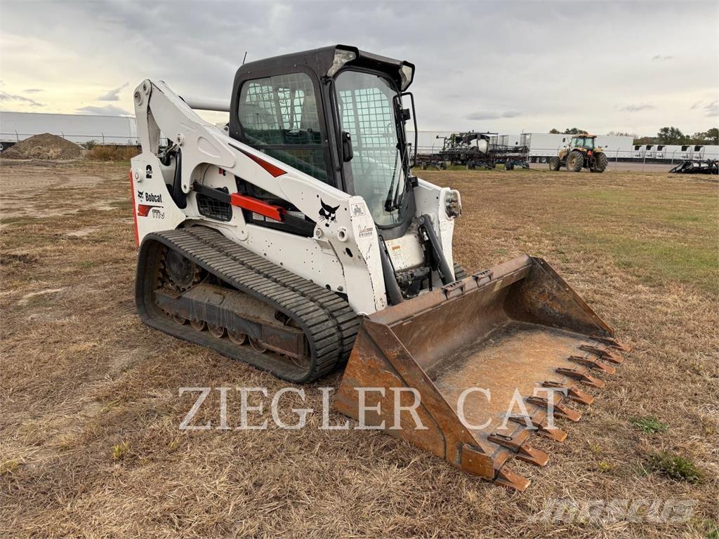 Bobcat T770 Pale cingolate