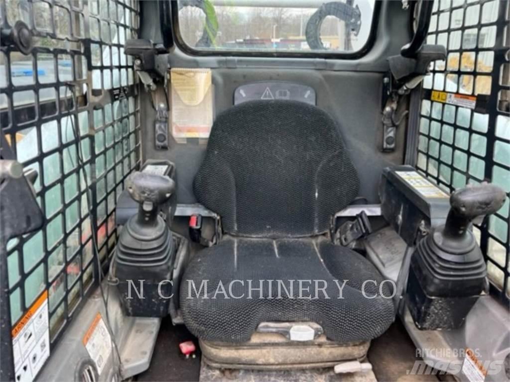 Bobcat T870 Mini Pale Gommate