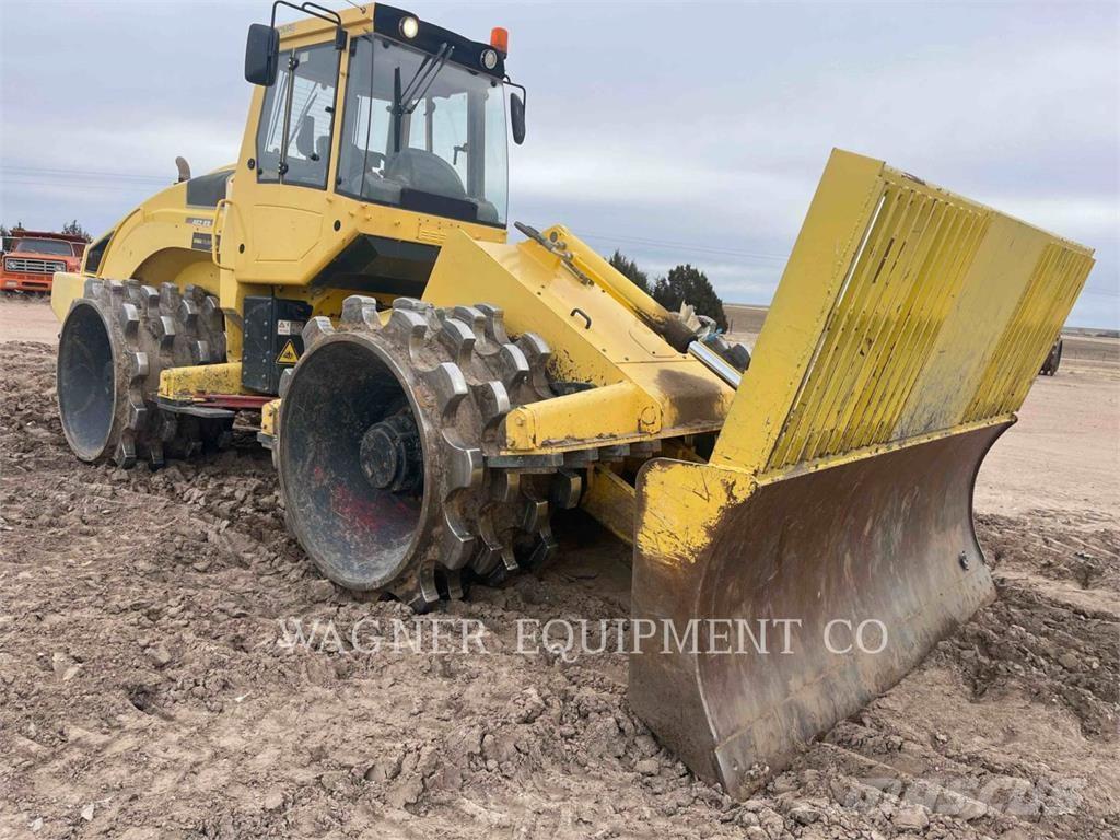 Bomag BC 462 EB Pale gommate