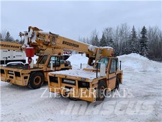 Broderson CRANE IC803J Gru per tutti i terreni