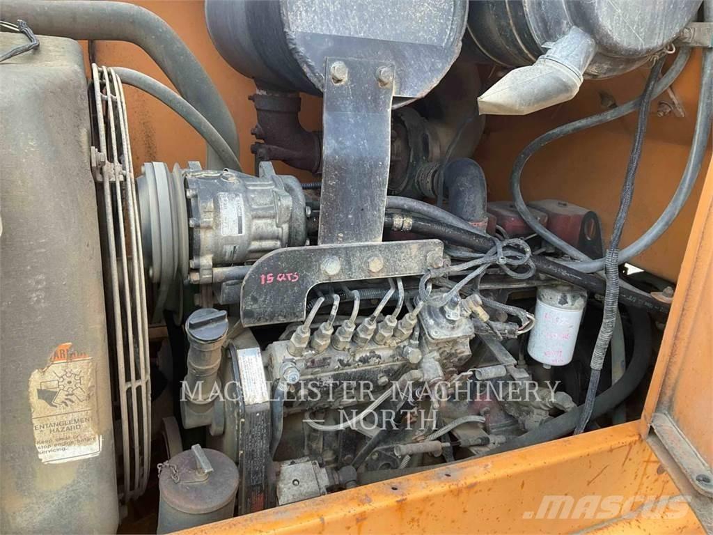 CASE 621 Pale gommate