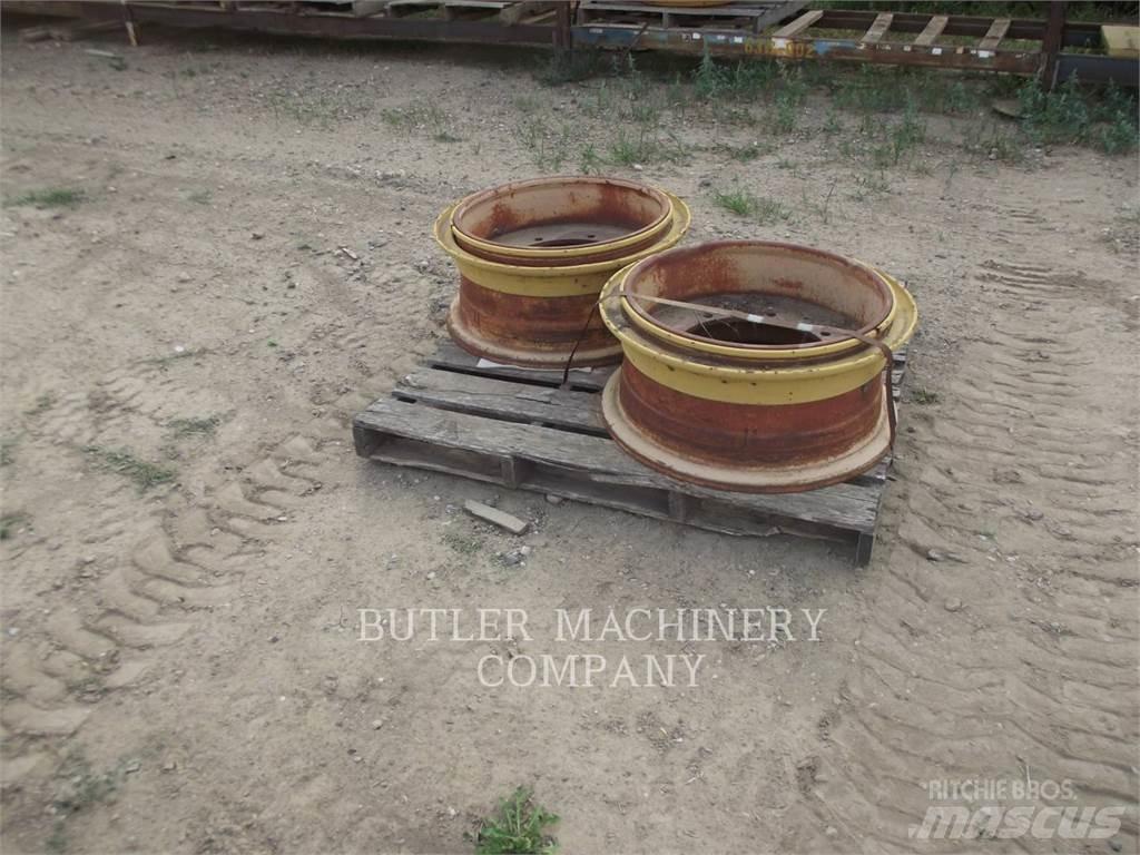 CAT 10.00X24 RIMS (2) Pneumatici, ruote e cerchioni