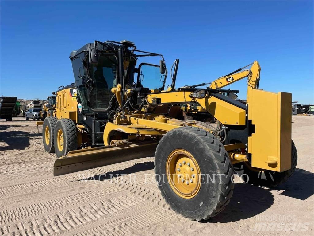 CAT 120 Motorgraders