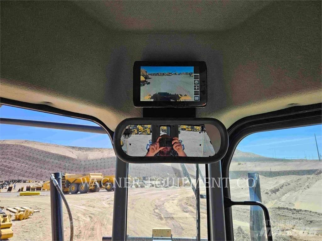 CAT 120 Motorgraders