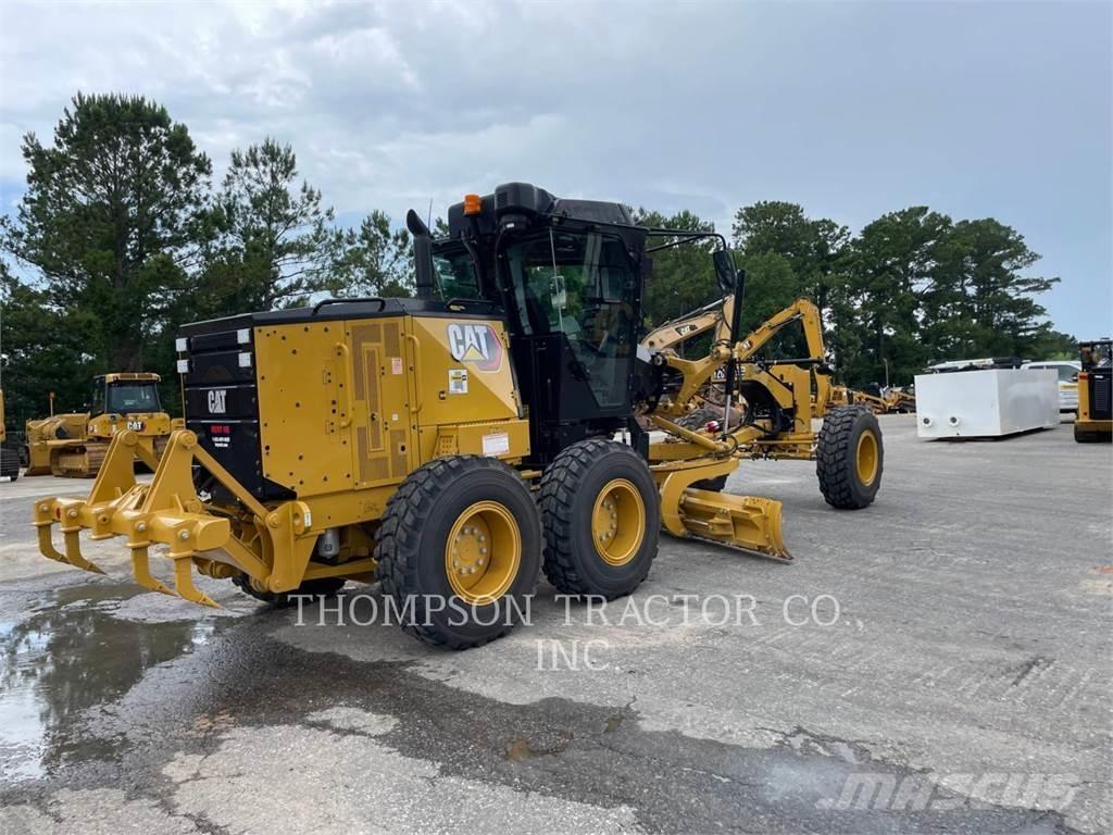 CAT 120 Motorgraders