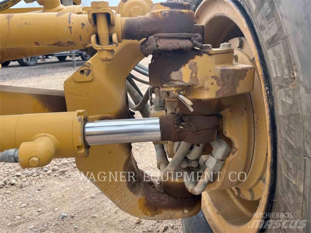 CAT 120M AWD Motorgraders