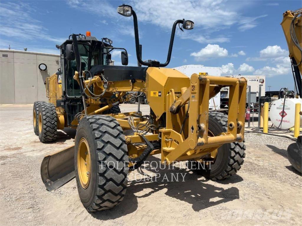 CAT 120M2AW Motorgraders