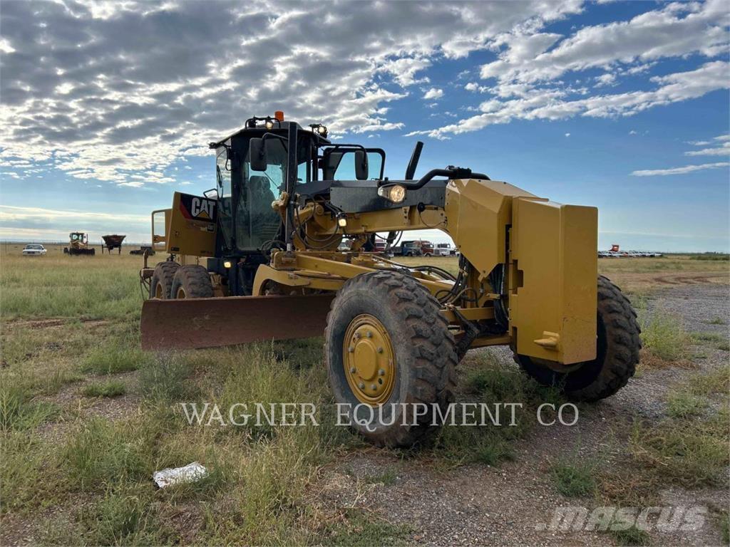 CAT 120M2AWD Motorgraders
