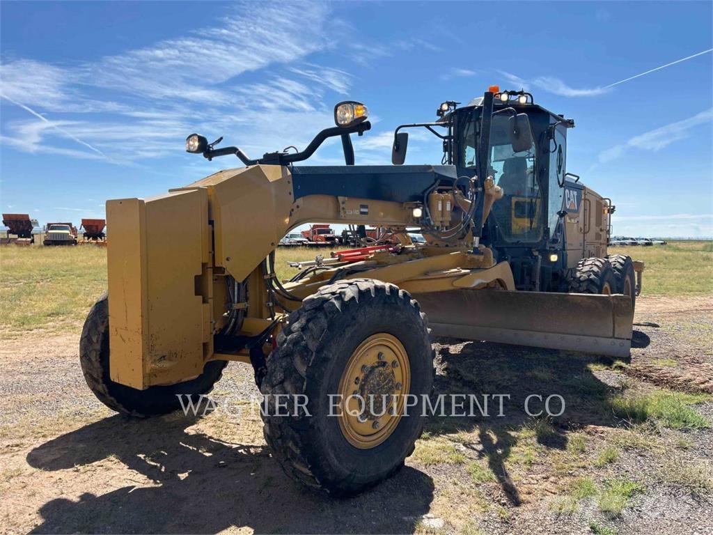 CAT 120M2AWD Motorgraders
