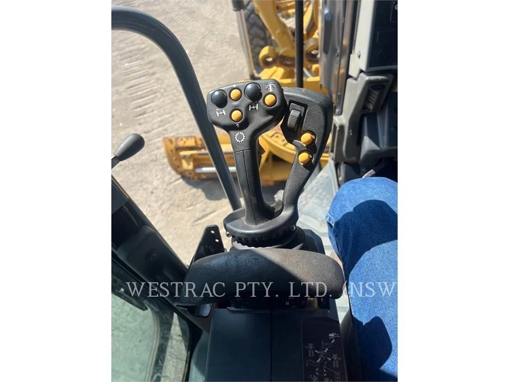 CAT 12M Motorgraders