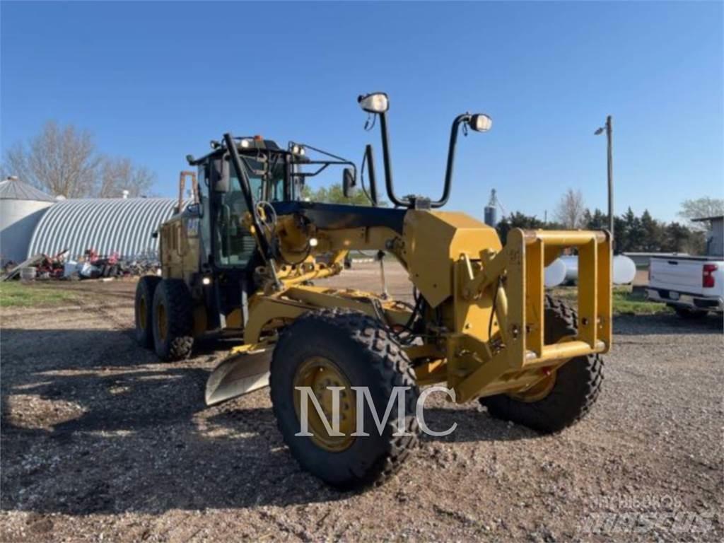 CAT 12M2 Motorgraders