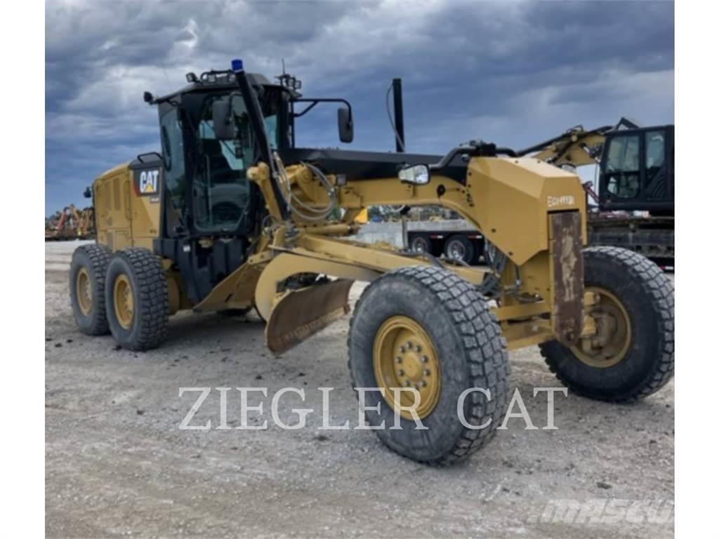 CAT 12M2 Motorgraders
