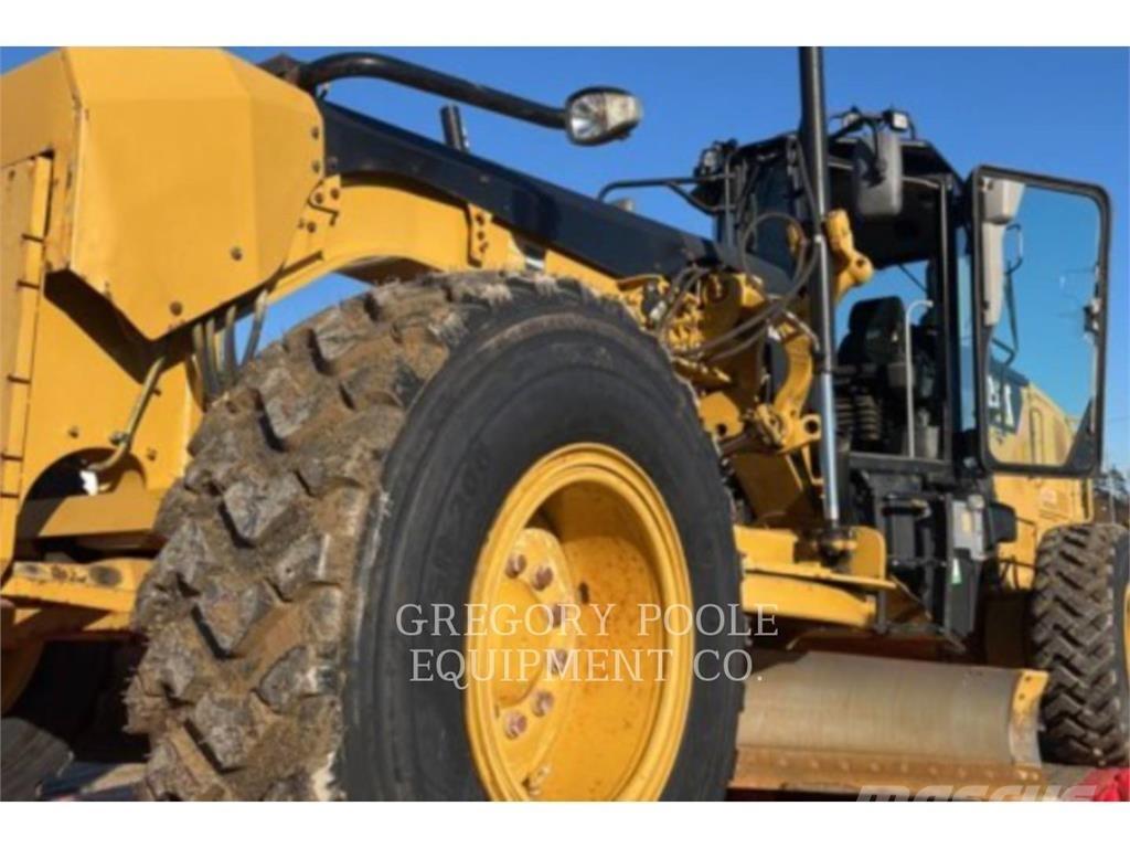 CAT 12M3 Motorgraders