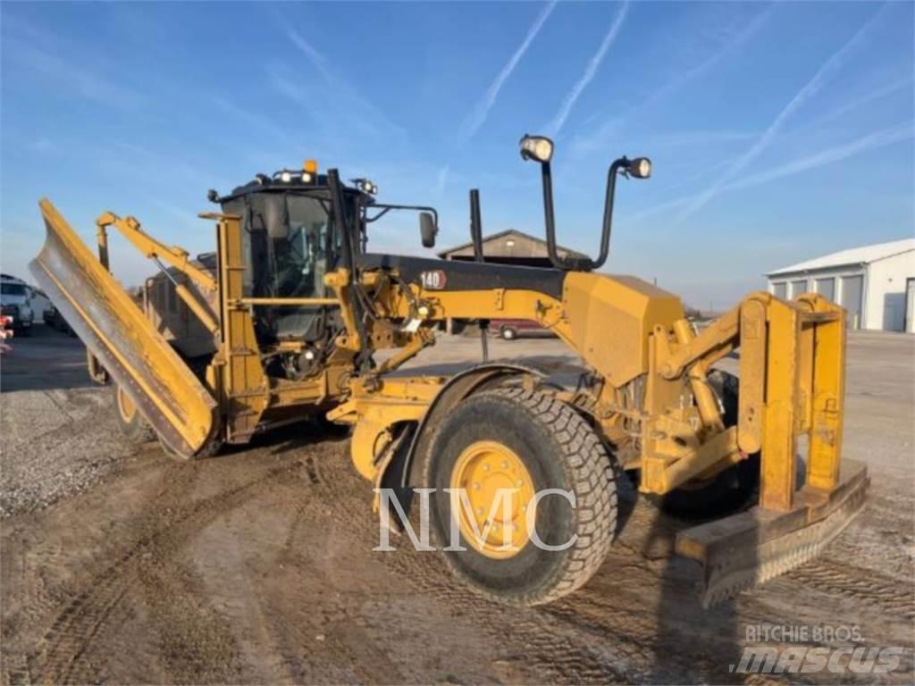 CAT 140-15AWD Motorgraders