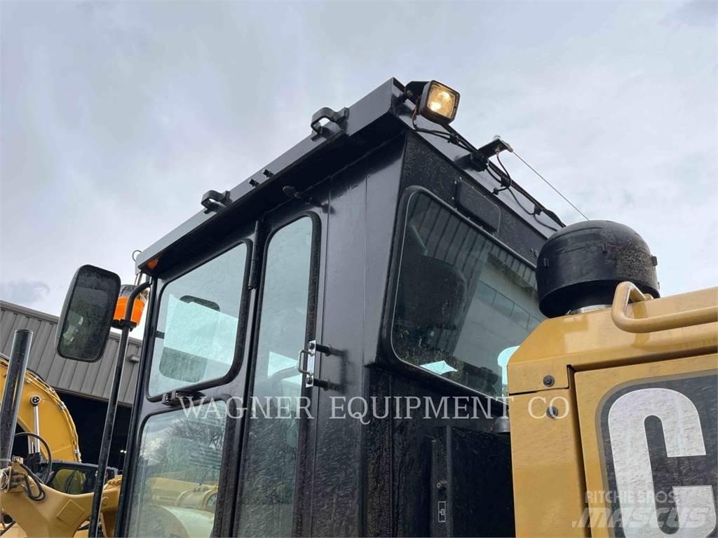 CAT 140GC Motorgraders