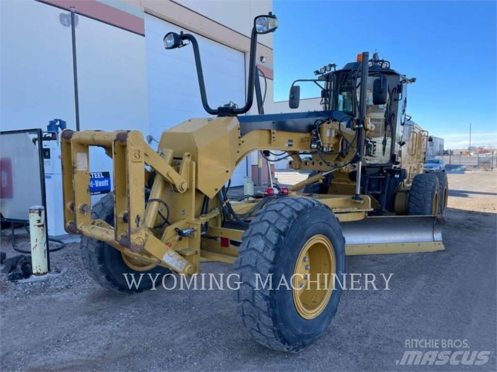 CAT 140M 2 Motorgraders
