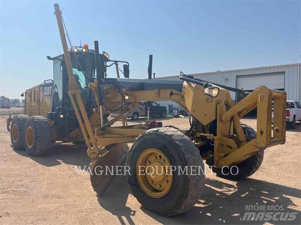 CAT 140M2 AWD Motorgraders