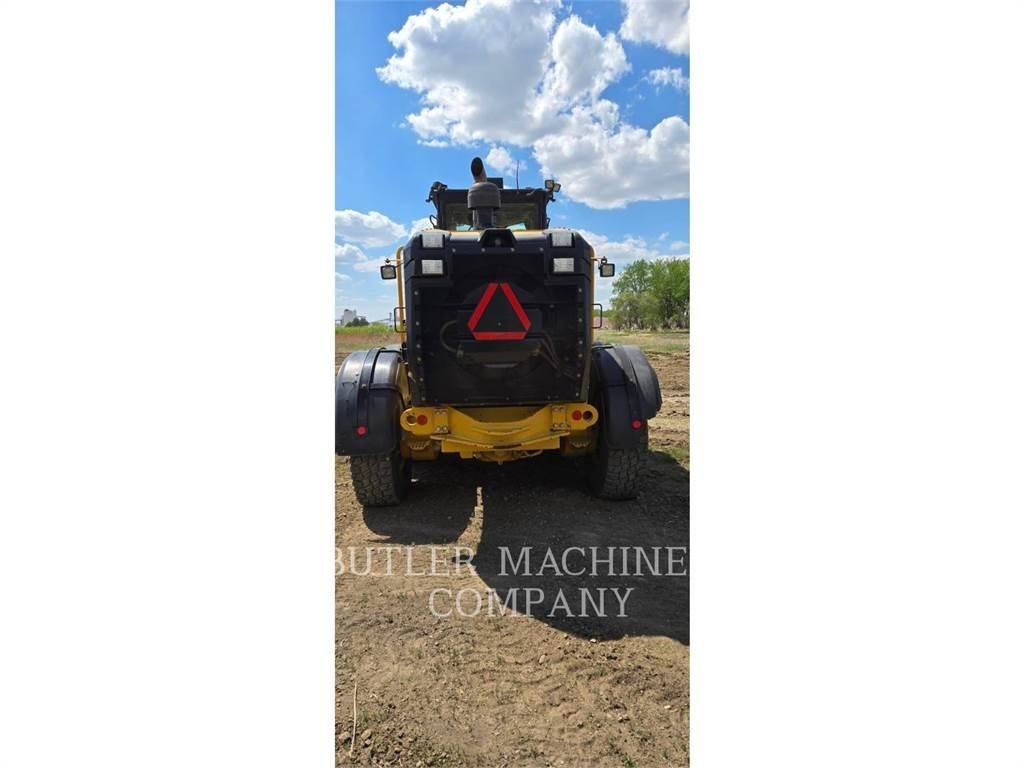 CAT 140M2AWD Motorgraders