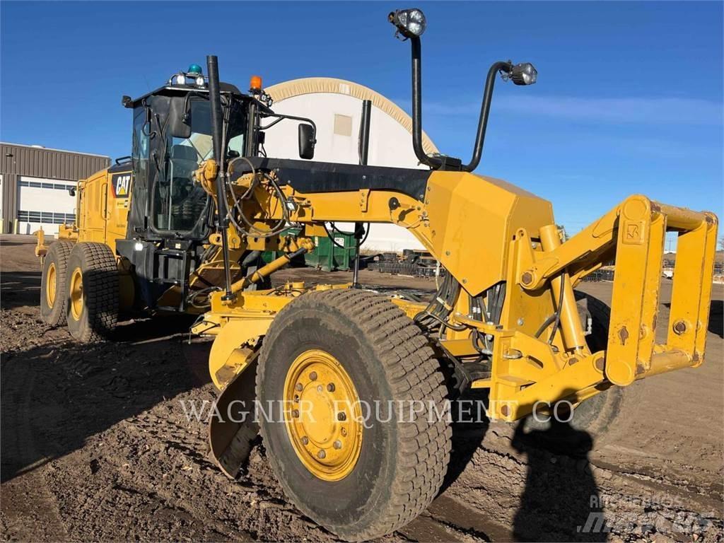 CAT 140M3 AWD Motorgraders