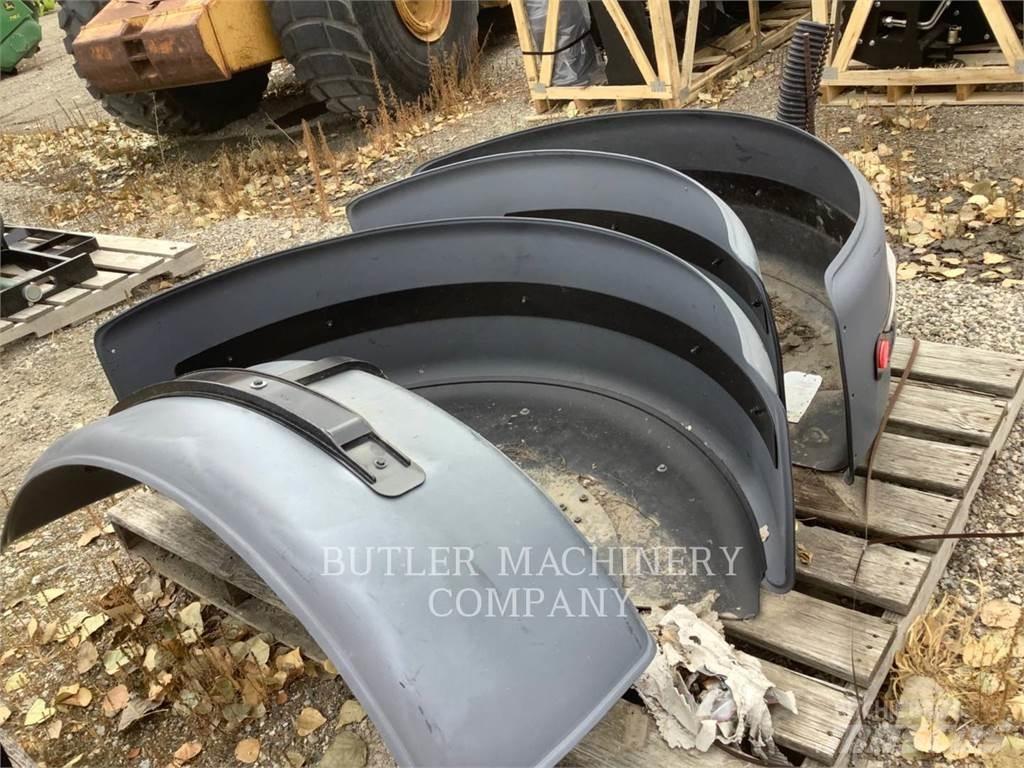 CAT 140M3REARFENDER Costruzioni - Altro