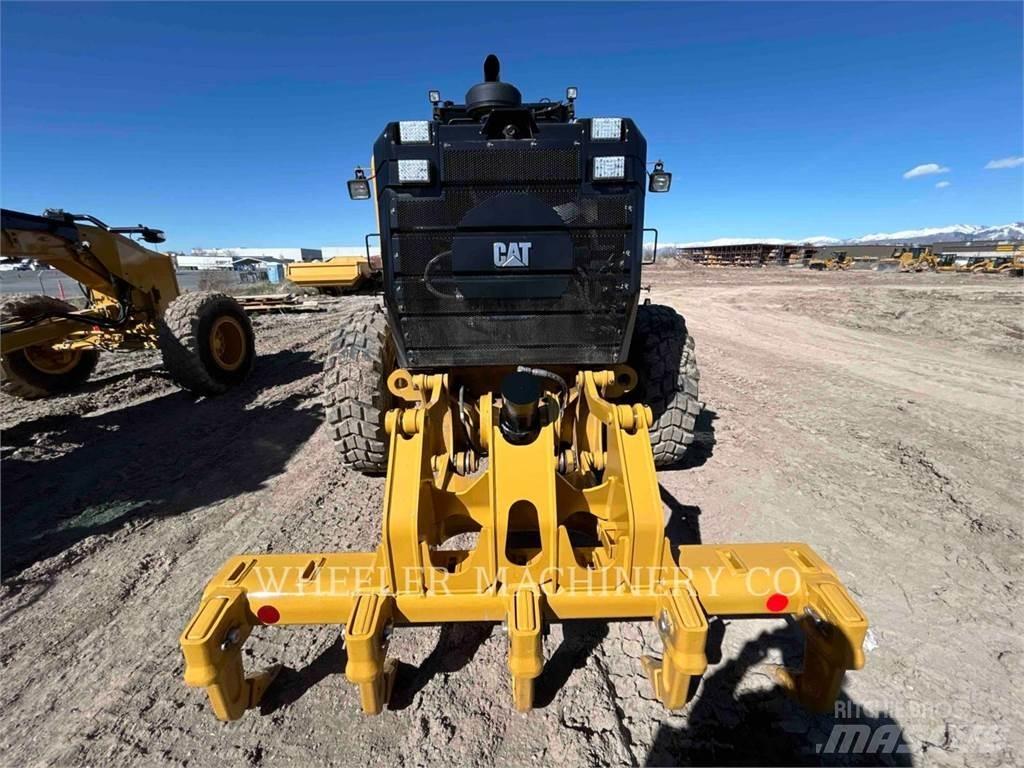 CAT 150 15 Motorgraders