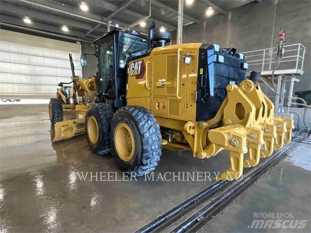 CAT 150 15 Motorgraders