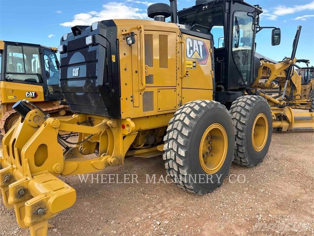 CAT 150 15 Motorgraders