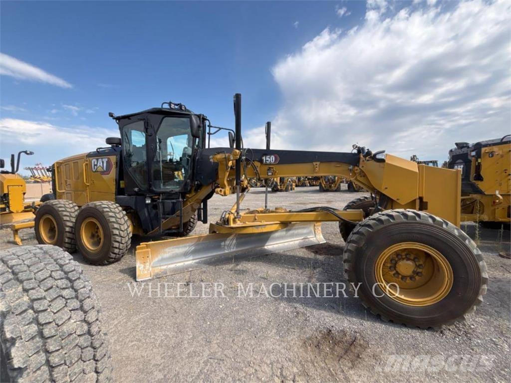 CAT 150 15 Motorgraders
