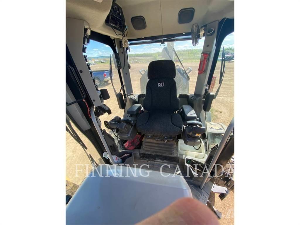 CAT 150-15 Motorgraders