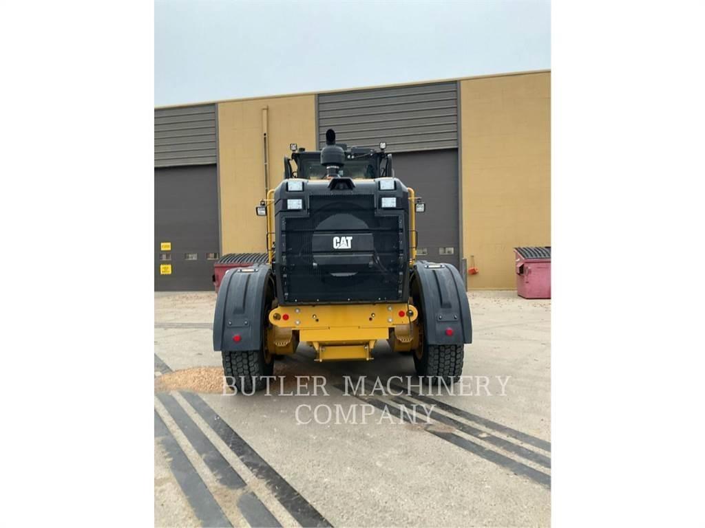 CAT 150-15AWD Motorgraders