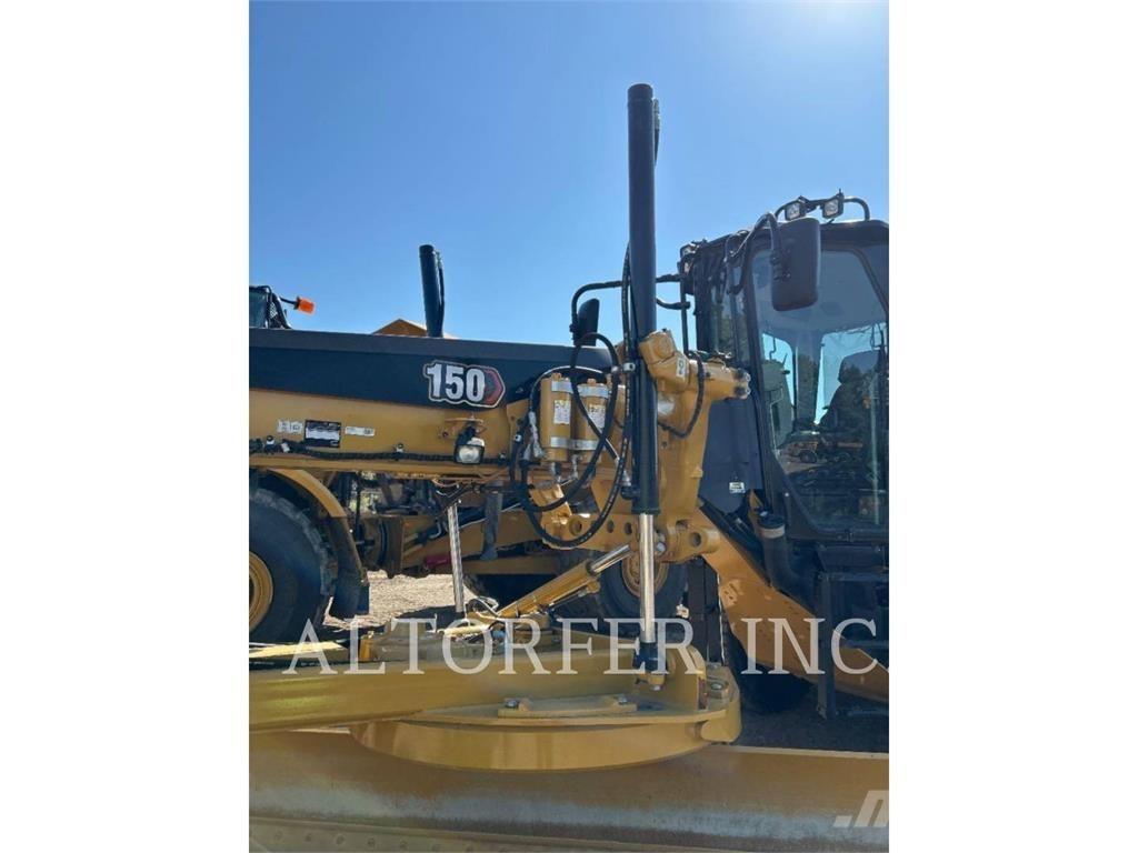 CAT 150-15AWD Motorgraders