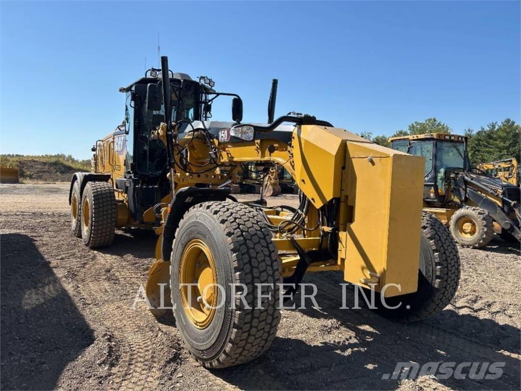 CAT 150-15AWD Motorgraders