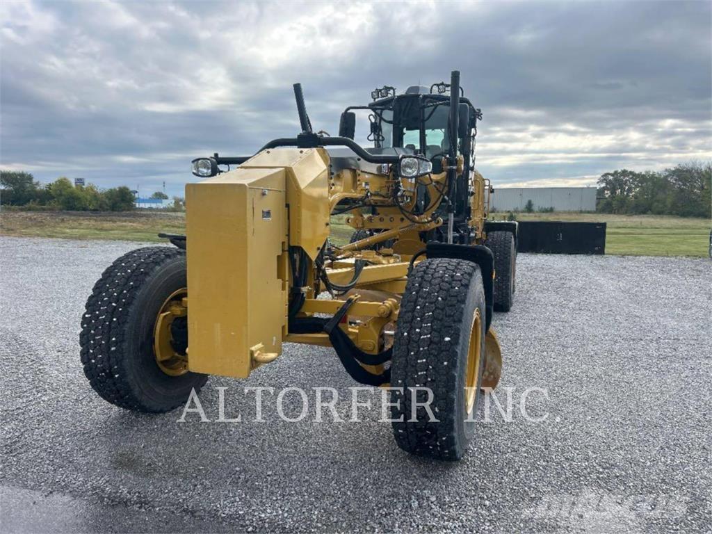 CAT 150-15AWD Motorgraders