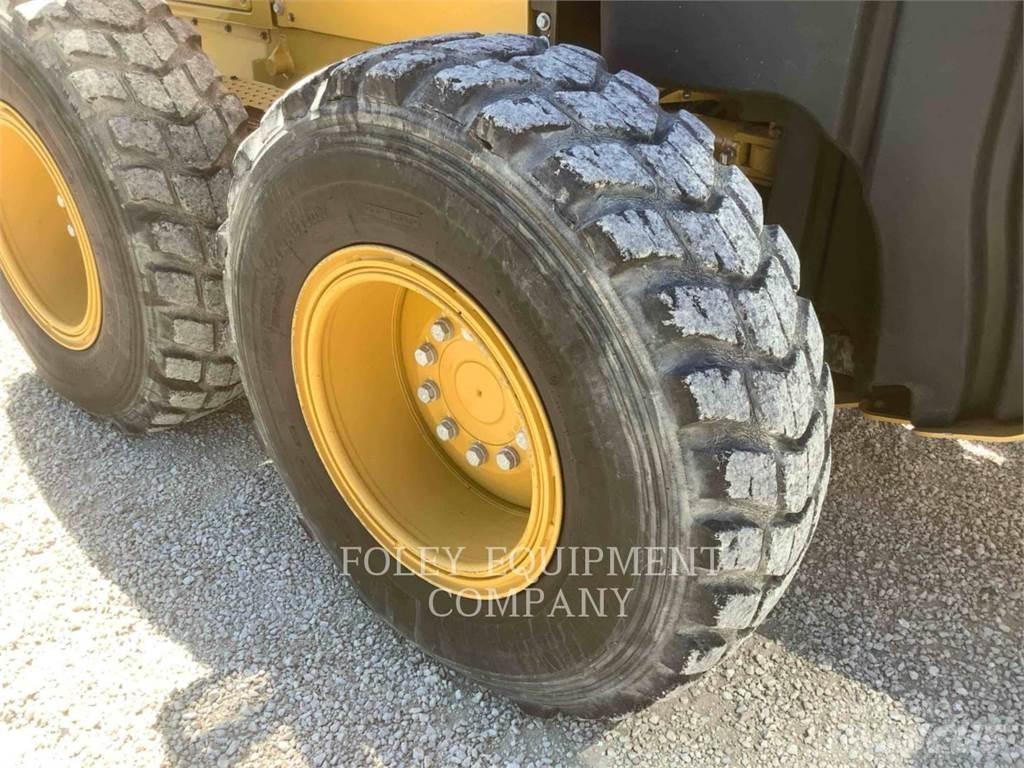 CAT 150-15AWI Motorgraders