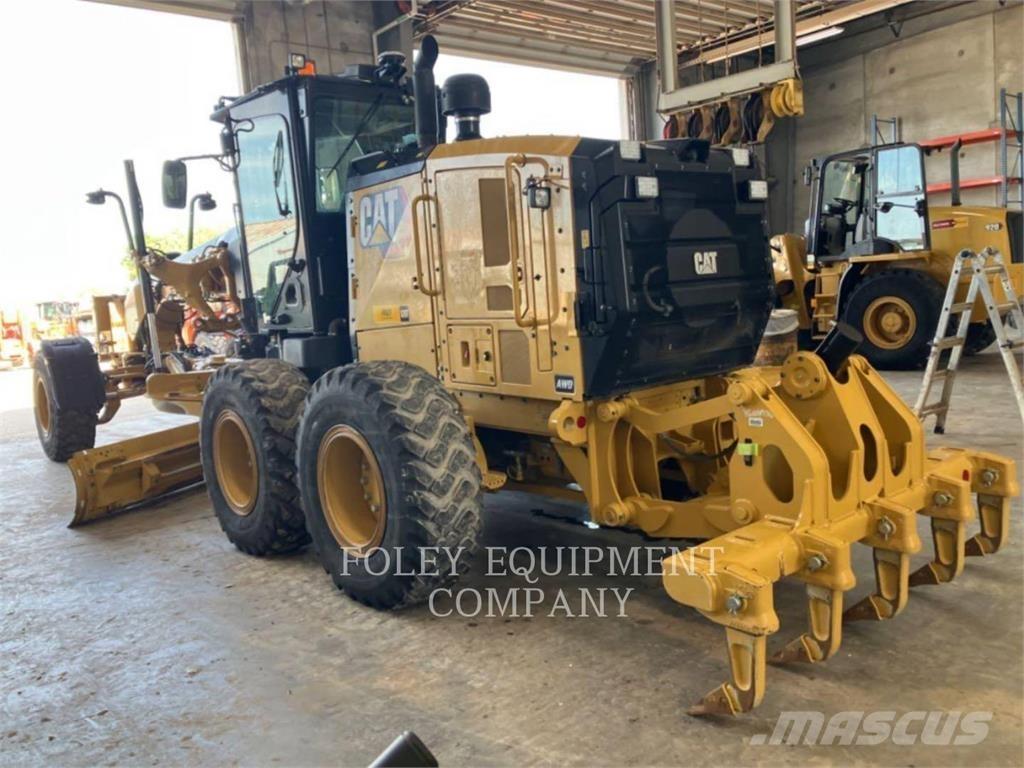 CAT 150-15AWI Motorgraders