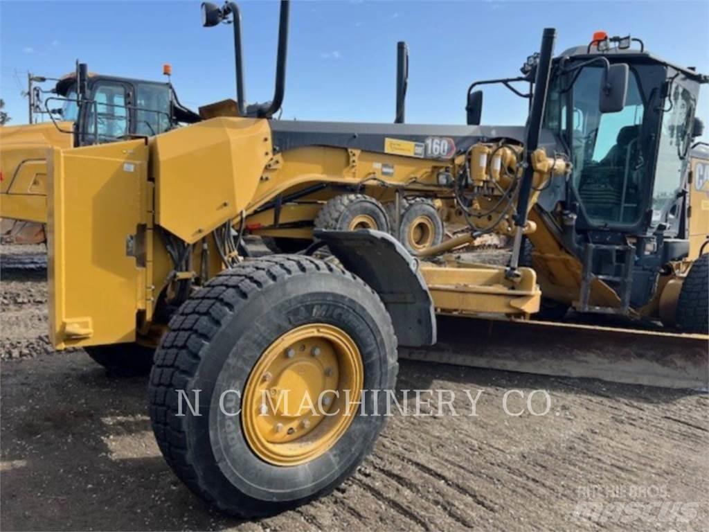 CAT 160 Motorgraders