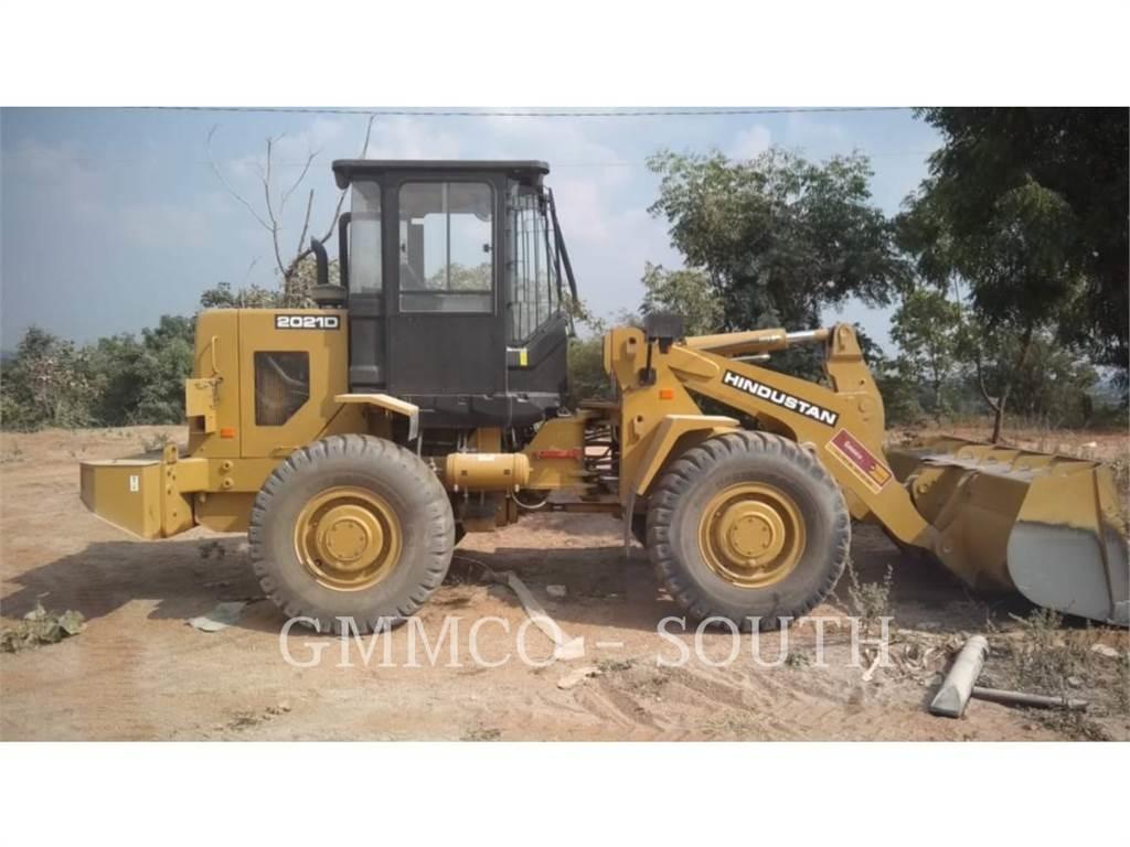 CAT 2021D Pale gommate