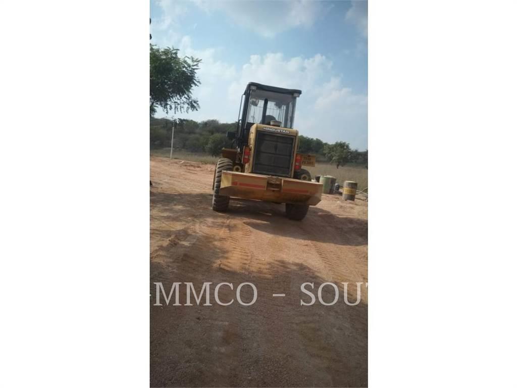 CAT 2021D Pale gommate