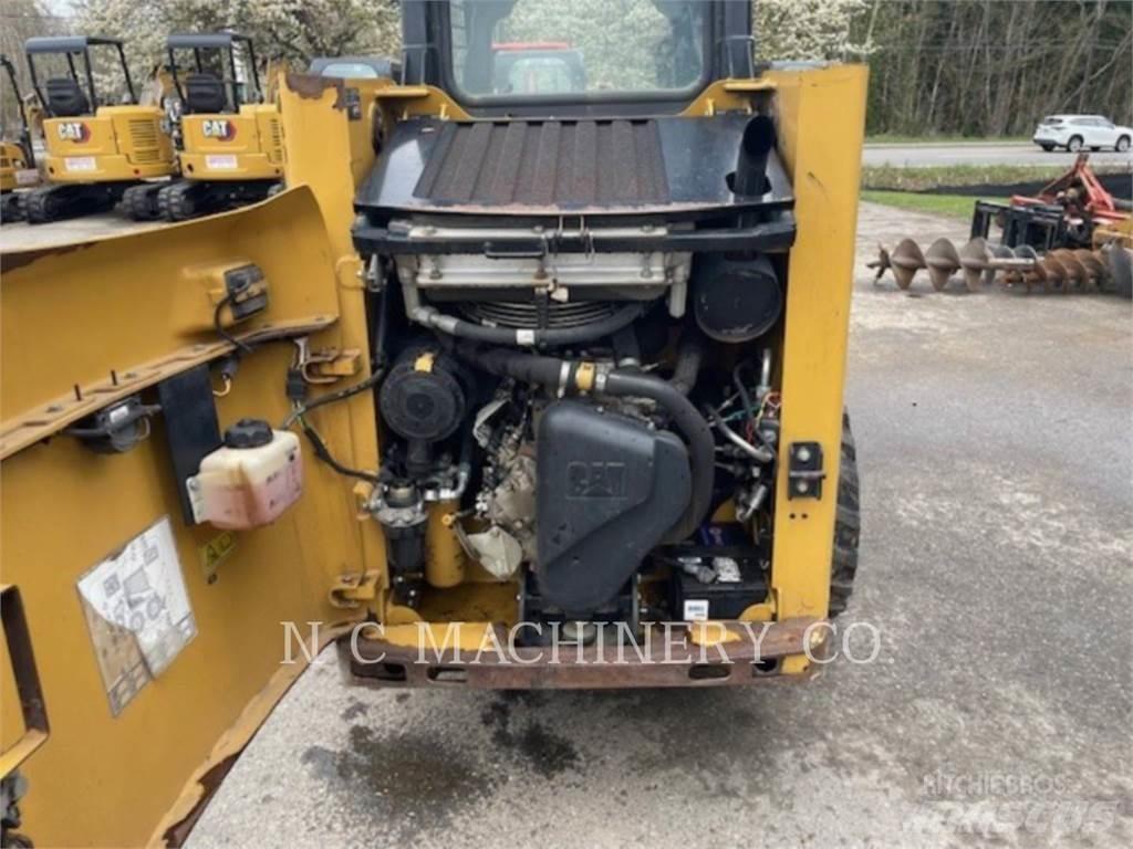 CAT 216B3 CN Mini Pale Gommate