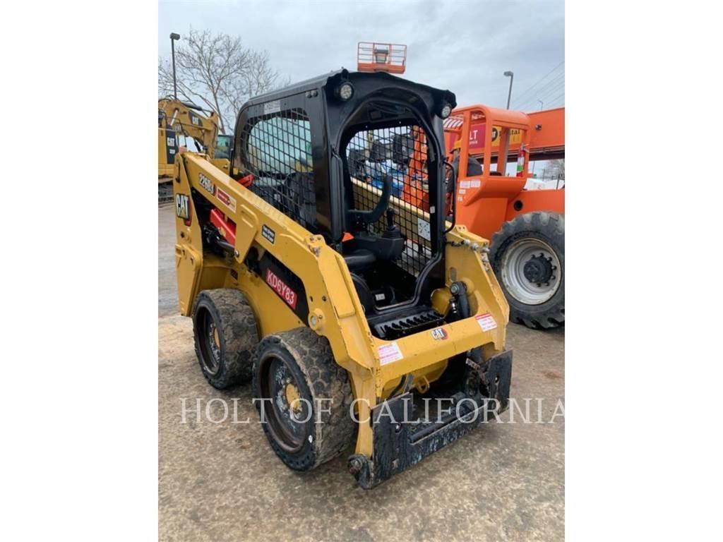 CAT 226 HF Mini Pale Gommate