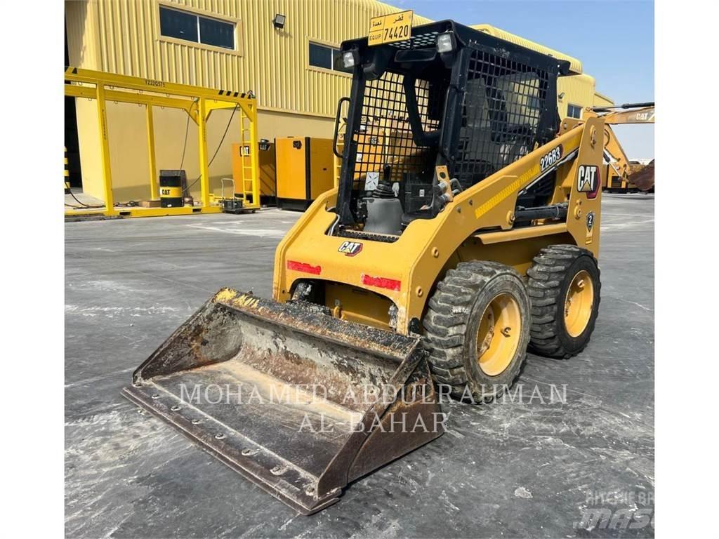 CAT 226B3LRC Mini Pale Gommate