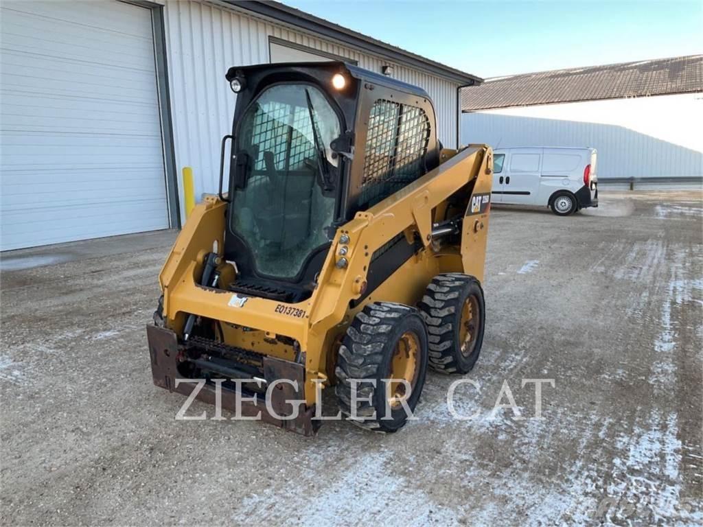 CAT 226D Mini Pale Gommate